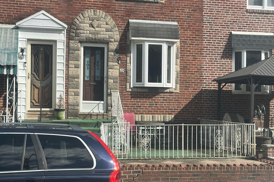 520 Parnell Pl Philadelphia, PA 19144, Philadelphia County