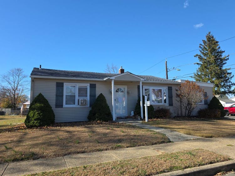 1002 Walnut St Burlington, NJ 08016, Burlington County