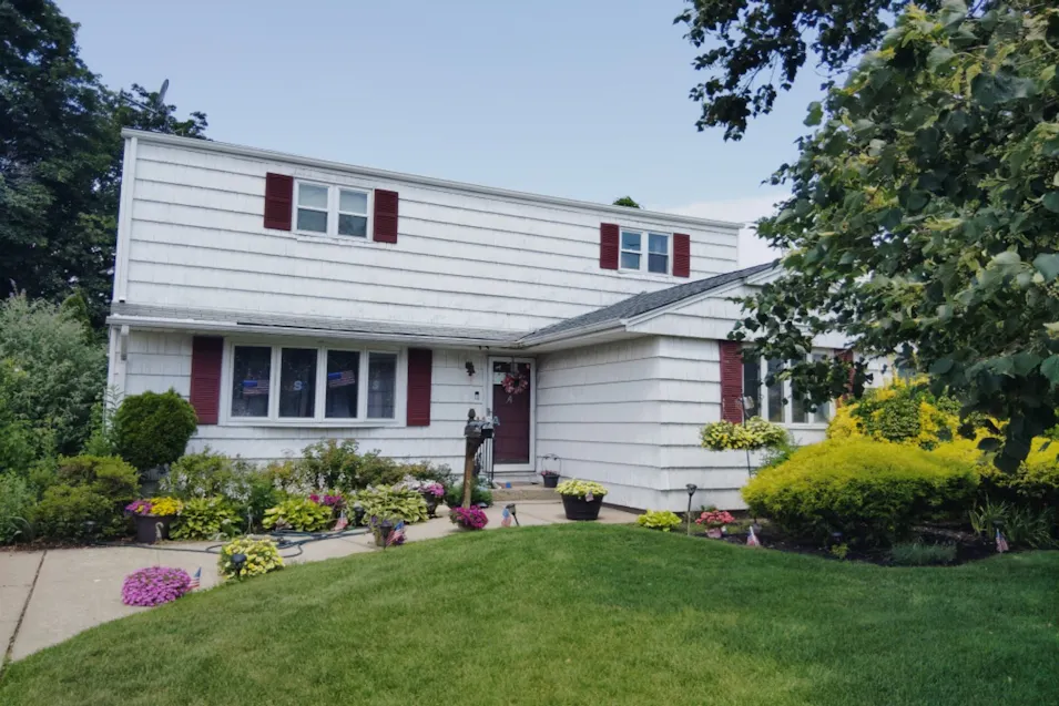 1939 Lincoln Avenue East Meadow, NY 11554, Nassau County