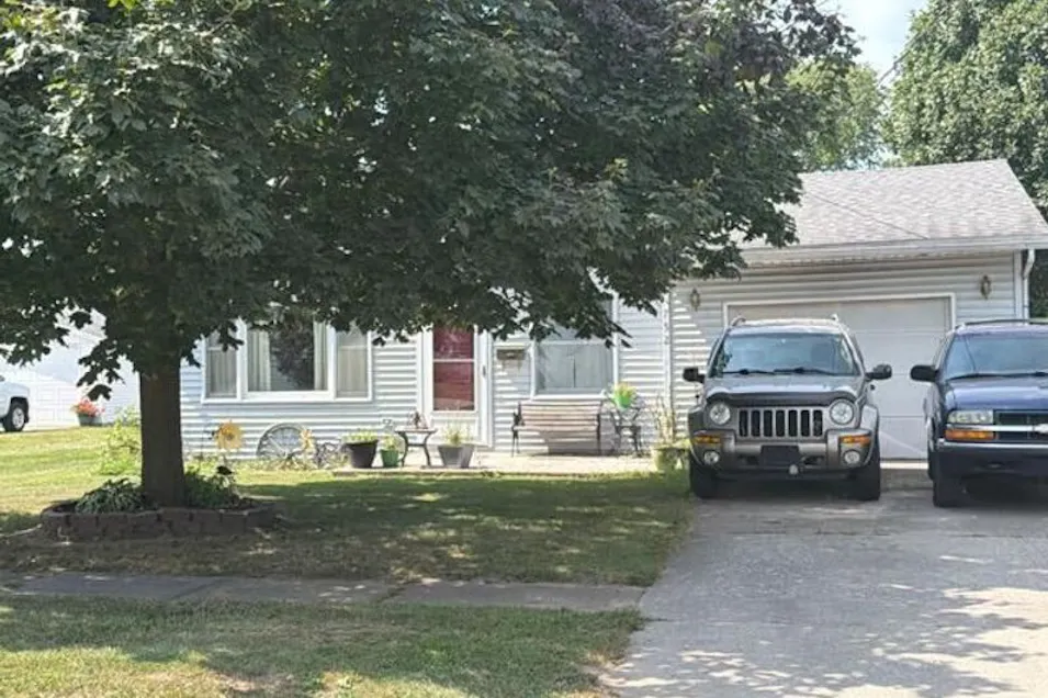 752 N Abigail St Rensselaer, IN 47978, Jasper County