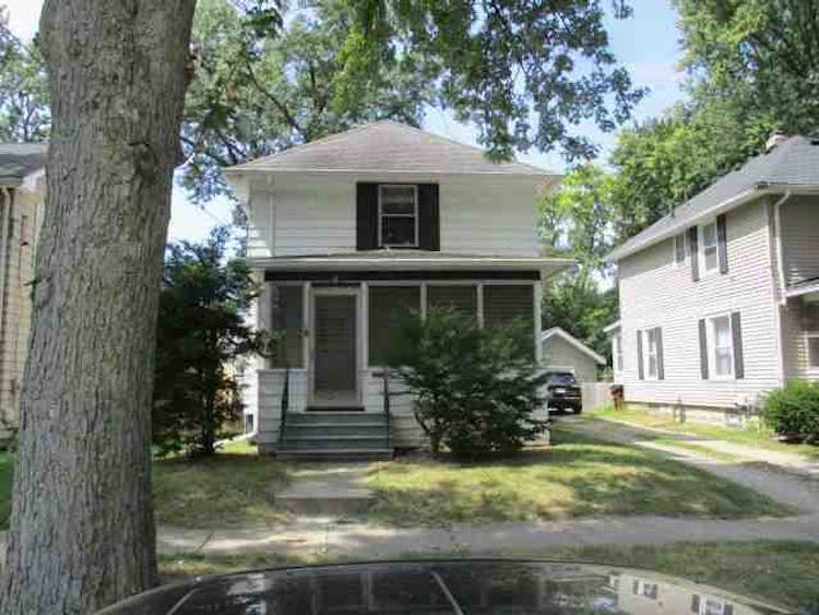 414n Pleasant St Jackson, MI 49202, Jackson County