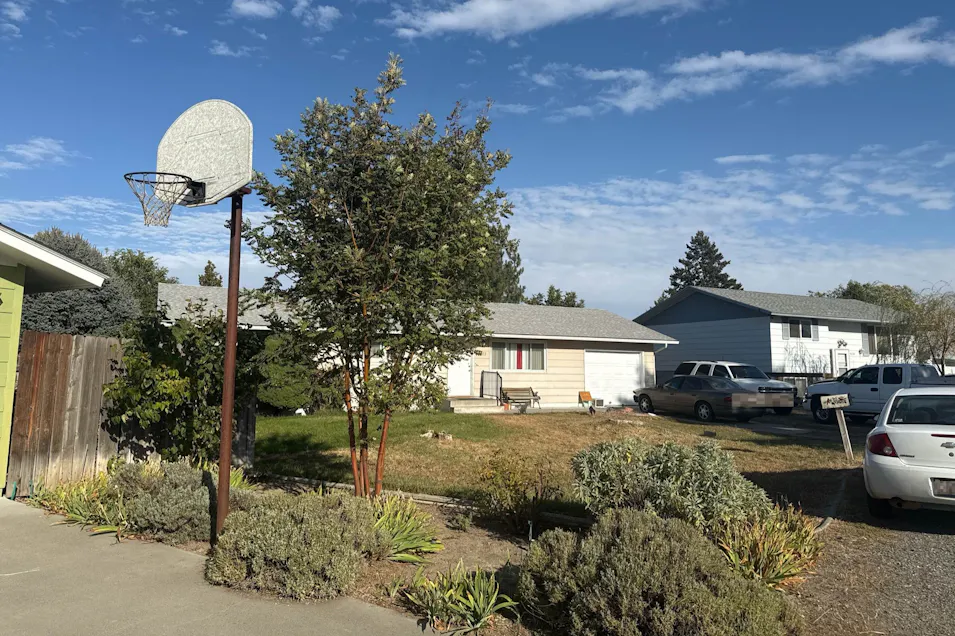 6022 W Okanogan Loop Kennewick, WA 99336, Benton County