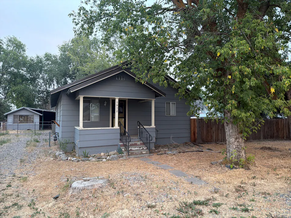 1912 17th St Baker City, OR 97814, Baker County