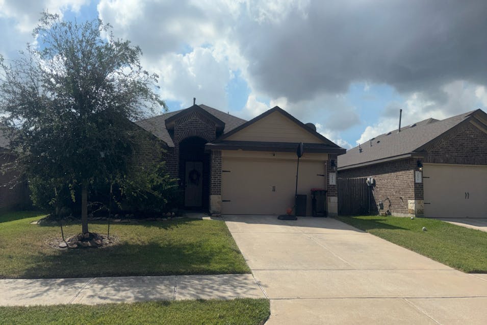3131 Specklebelly Drive Baytown, TX 77521, Harris County