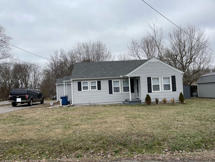 608 Polk Street Manchester, TN 37355, Coffee County