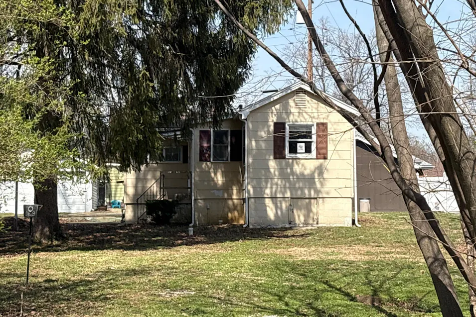 129 N 30th St Belleville, IL 62226, St. Clair County