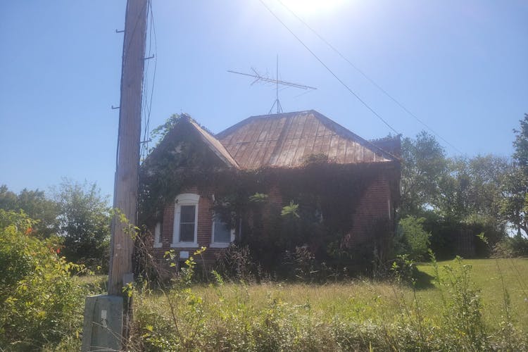 124 Old Springfield Rd Bourbon, MO 65441, Crawford County