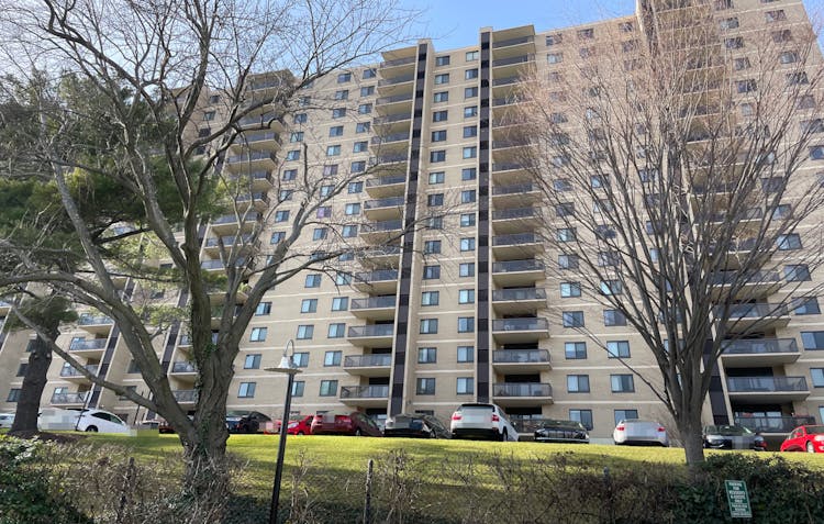 203 Yoakum Parkway, Unit 1-603, Alexandria, Va 22304 Alexandria, VA 22304, Alexandria County