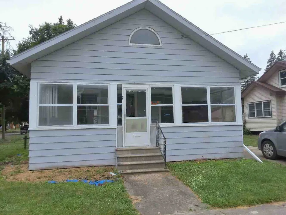 610 7th St Jackson, MI 49203, Jackson County