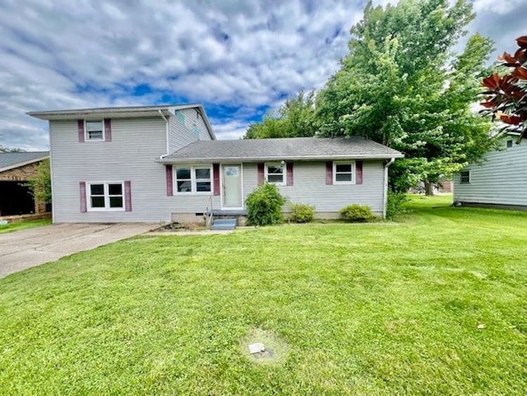 124 Walnut St Sturgis, KY 42459, Crittenden County