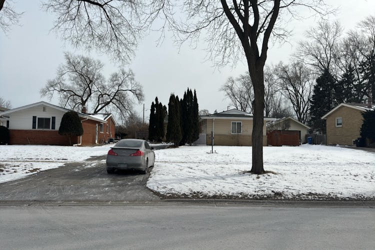 1205 N. Wheeling Road Mount Prospect, IL 60056, Cook County