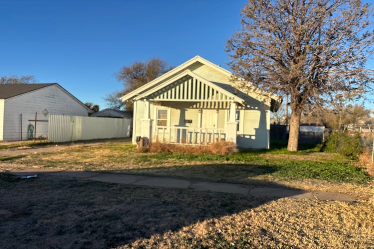 311 N Bowie Ave Tulia, TX 79088, Swisher County