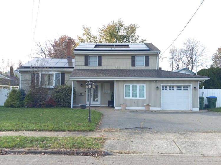 30 Waverly Drive W Edison, NJ 08817, Middlesex County