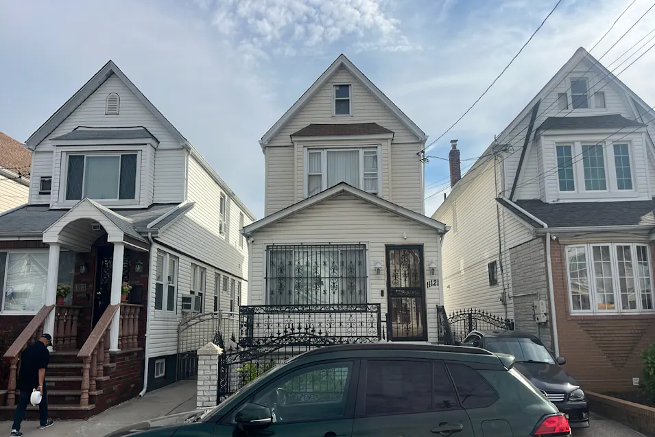 111 -21 124th St S Ozone Park, NY 11420, Queens County