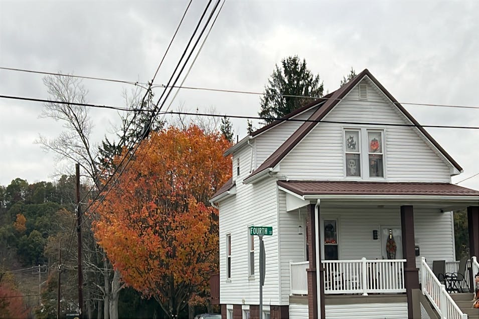 1509 4th Street Natrona Heights, PA 15065, Allegheny County