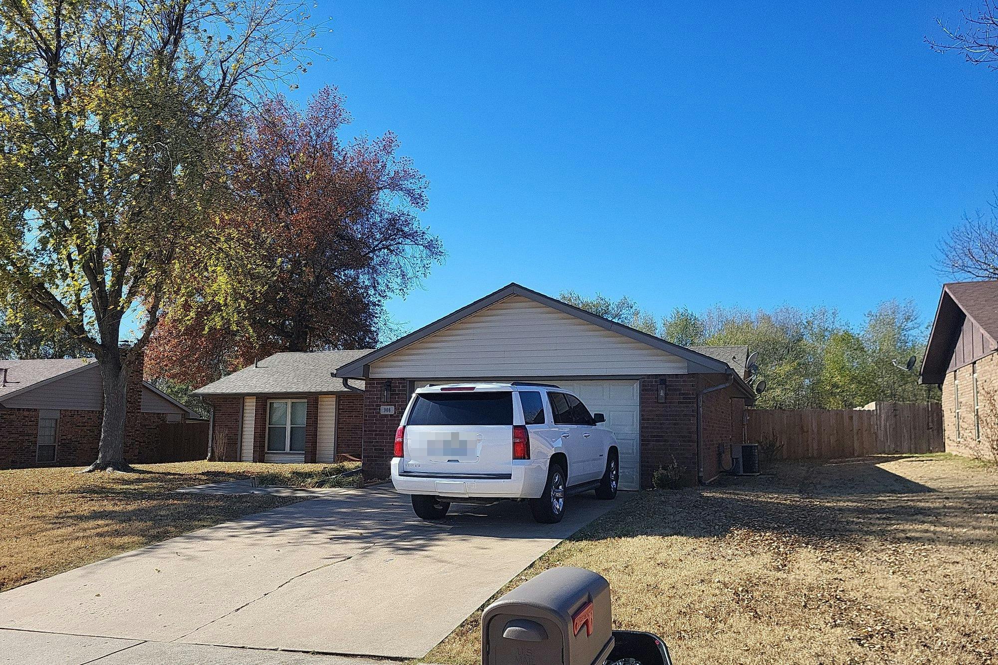 Rosedale Dr, Ponca City, OK 74604 #1