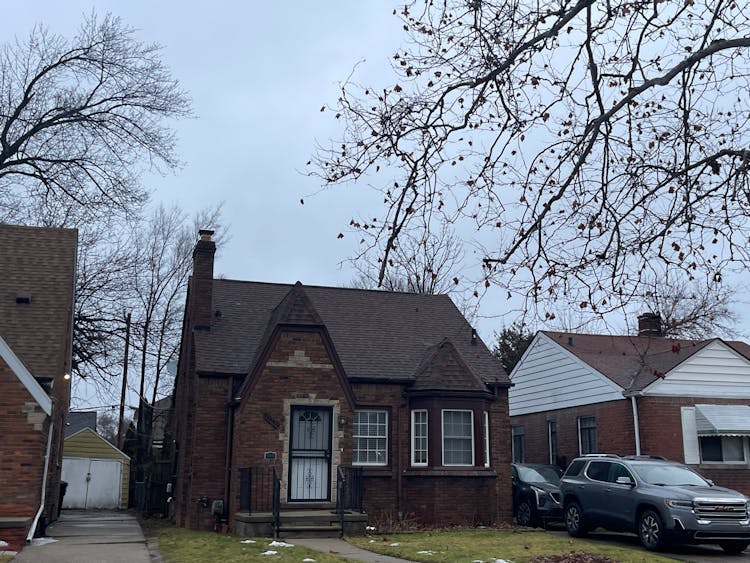 10042 Grayton St Detroit, MI 48224, Wayne County