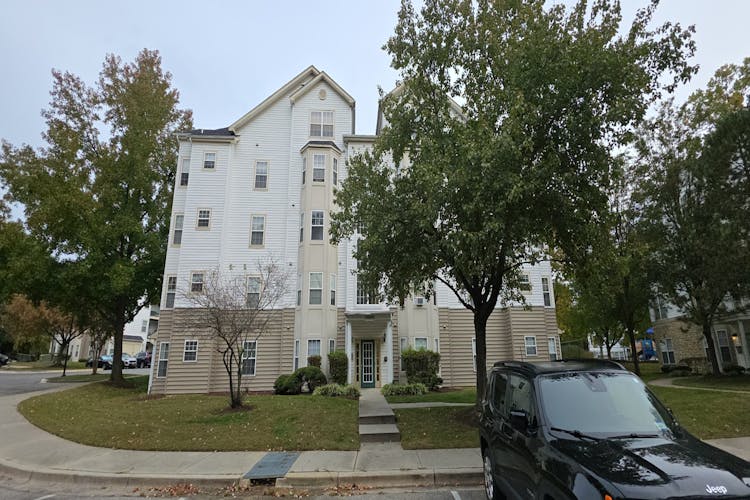 15609 Everglade Lane, Unit 203f Bowie, MD 20716, Prince George`s County