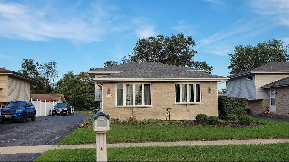 14233 Kilbourne Ave Crestwood, IL 60418, Cook County