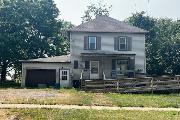 419 East Walnut Street Washburn, IL 61570, Woodford County