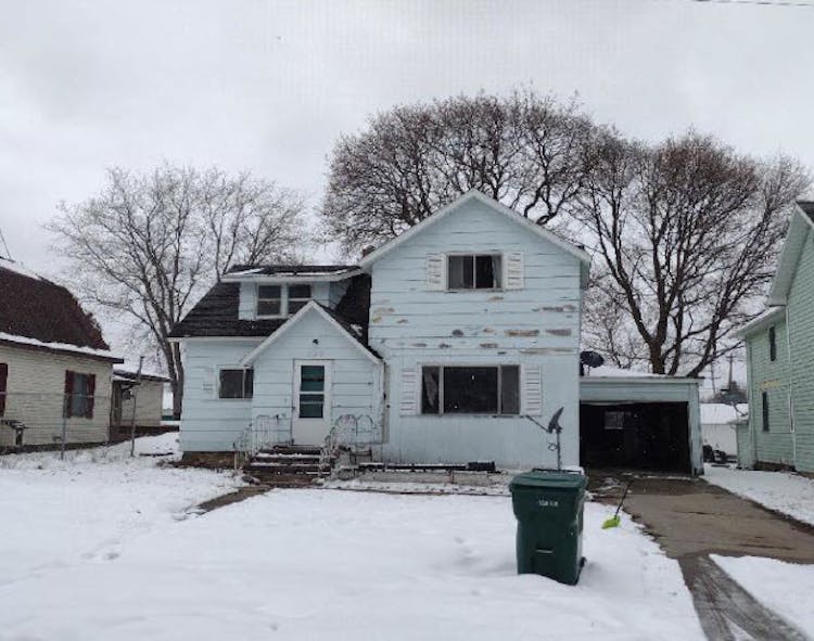 320 W Church St Remus, MI, 49340, USA