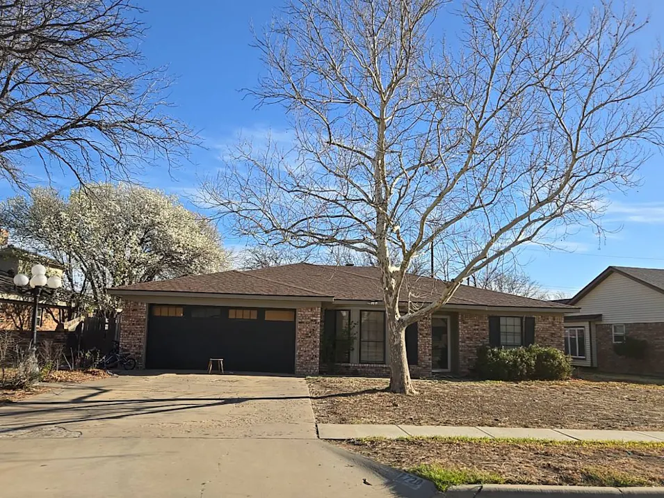 7720 Canode Dr Amarillo, TX 79121, Randall County