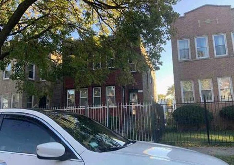 1749 N Meade Ave Chicago, IL 60639, Cook County