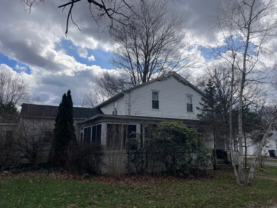 1240 S Maple Street Atwater, OH 44201, Portage County