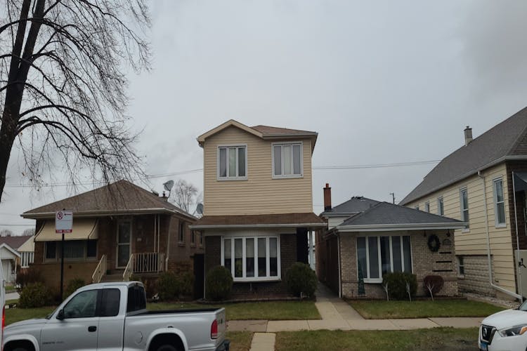 6122 West 59th Street Chicago, IL 60638, Cook County