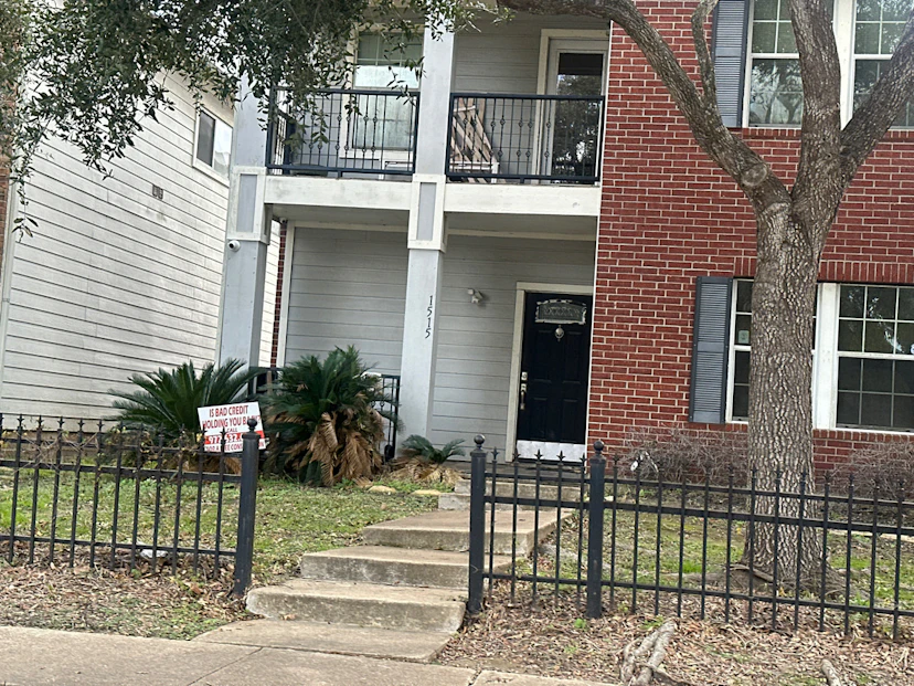 1515 Kew Garden Dr