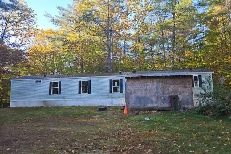 232 Berry Road Wayne, ME 04284, Kennebec County