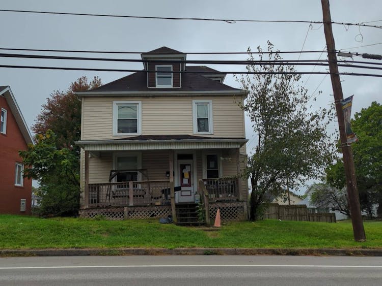 228 East Main Street Mount Pleasant, PA 15666, Westmoreland County