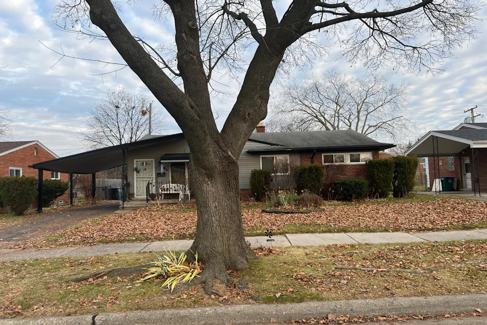 23130 Parklawn St Oak Park, MI 48237, Oakland County