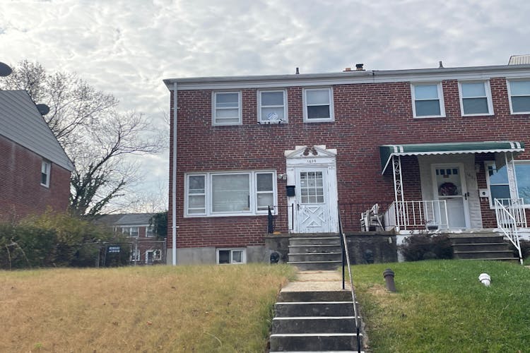 1639 Wadsworth Way Baltimore, MD 21239, Baltimore City County