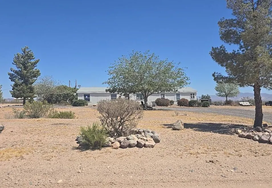7157 W Bolsa Dr Golden Valley, AZ 86413, Mohave County