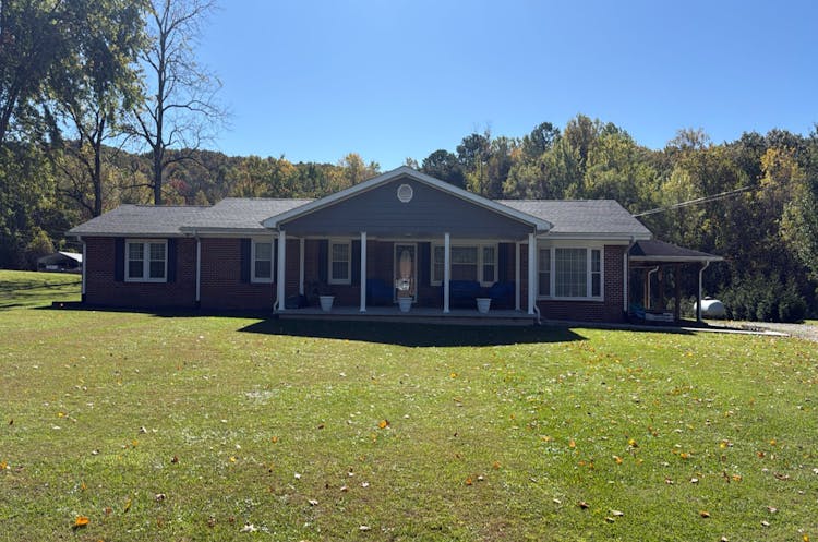 31756 State Route 108 Gruetli Laagr, TN 37339, Grundy County