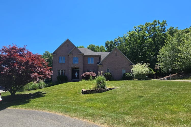 128 Crystal Springs Drive Cranberry Township, PA 16066, Butler County