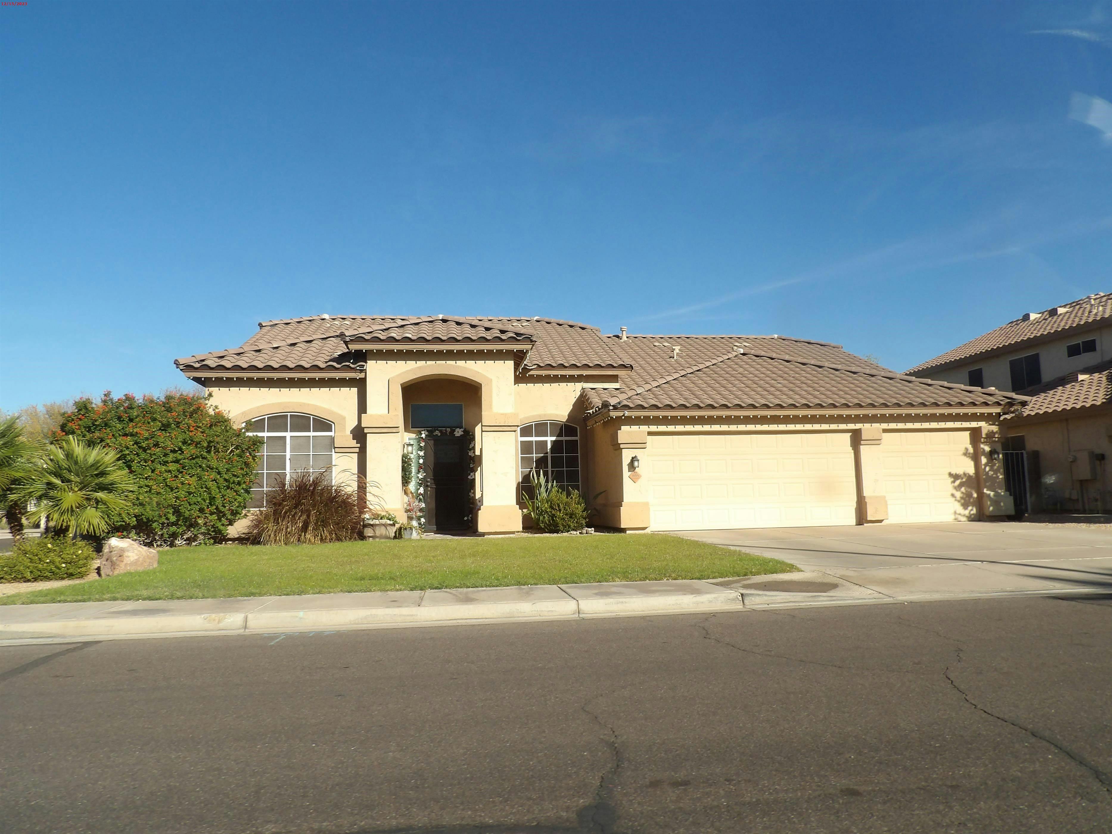 Juanita Ave, Gilbert, AZ 85233