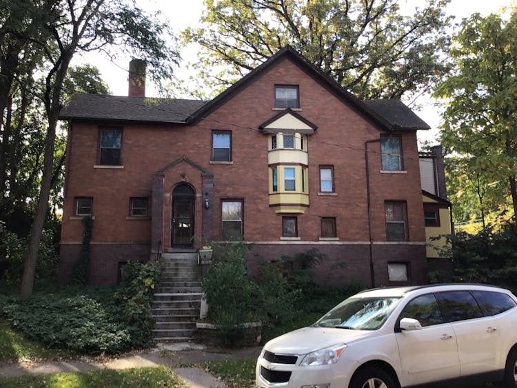 1847 E 93rd St Chicago, IL 60617, Cook County