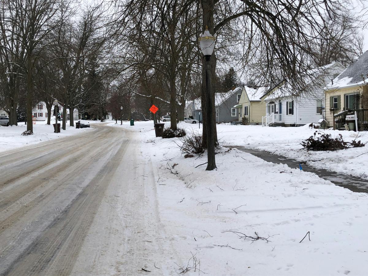 Hamilton Ave, Lansing, MI 48910