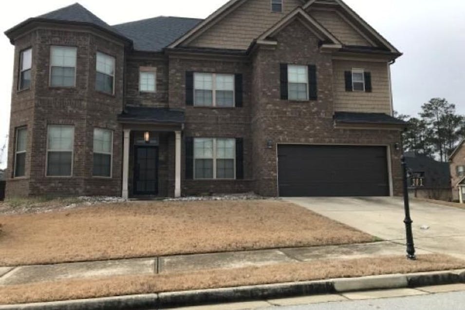 301 Lowell Street Atlanta, GA 30331, Fulton County