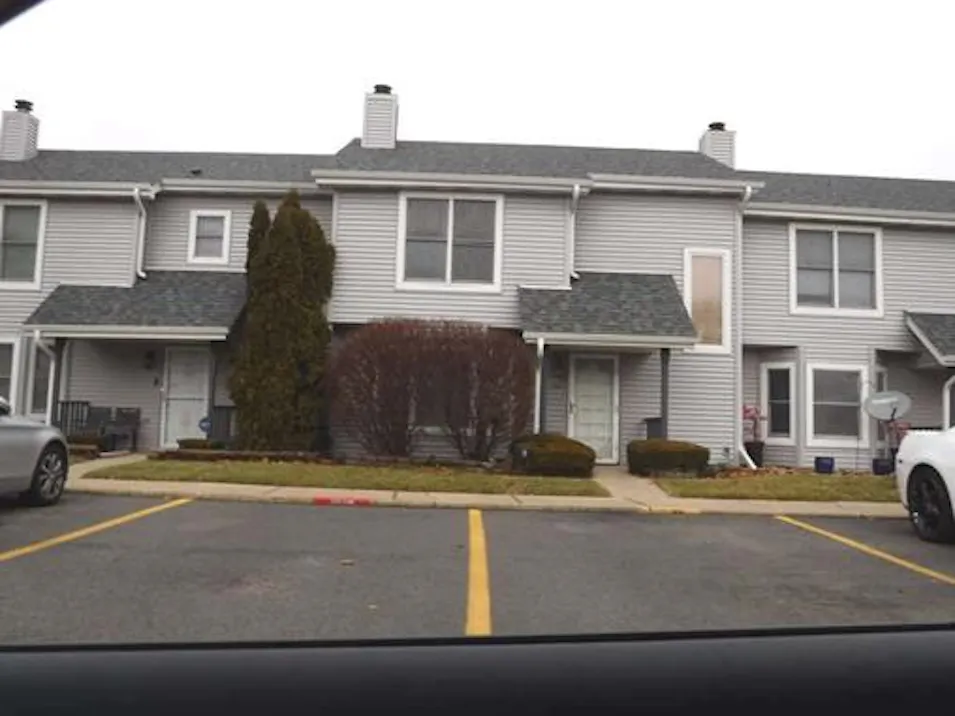 410 E 61st Ave Merrillville, IN 46410, Lake County