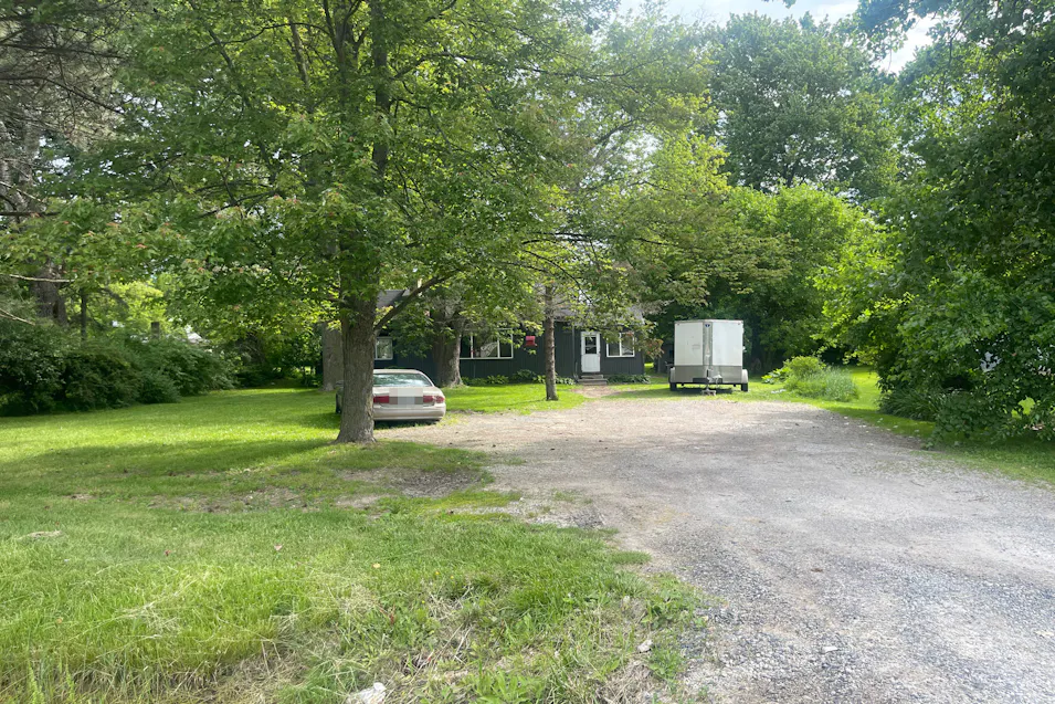 26855 Crocker Blvd Harrison Twp, MI 48045, Macomb County