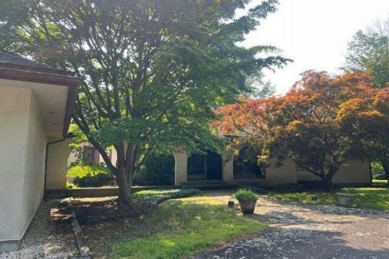 Congress St, Fairfield, CT 06824