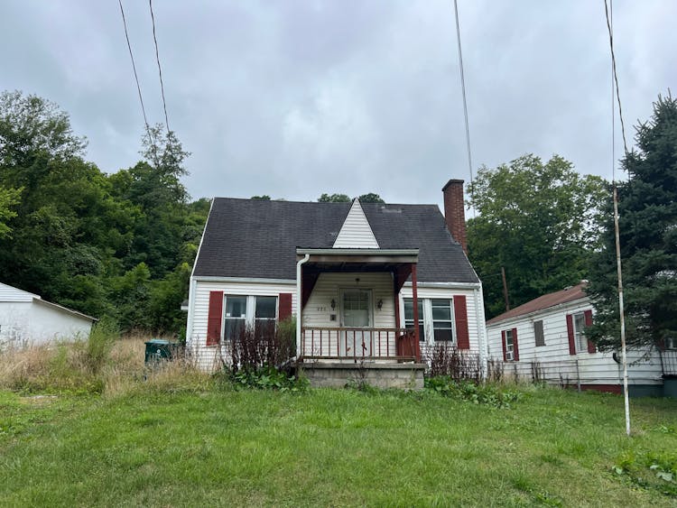 876 Flemming Road Maysville, KY 41056, Mason County