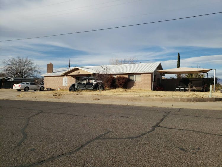 3768 W Brinkerhoff St, Thatcher, AZ, 85552, USA