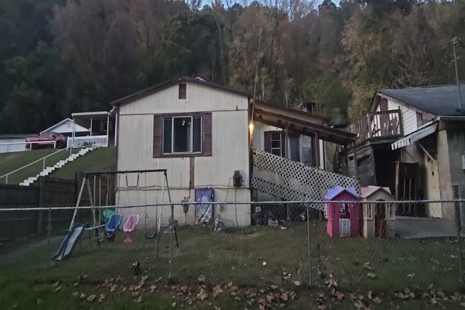 187 Gap View Dr Charleston, WV 25306, Kanawha County