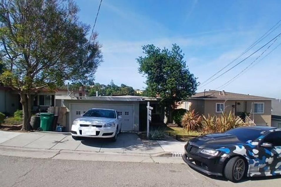 8415 Ney Ave Oakland, CA 94605, Alameda County