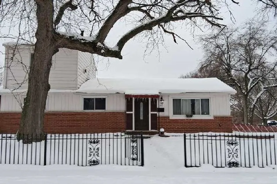 14045 S Claire Blvd Robbins, IL 60472, Cook County