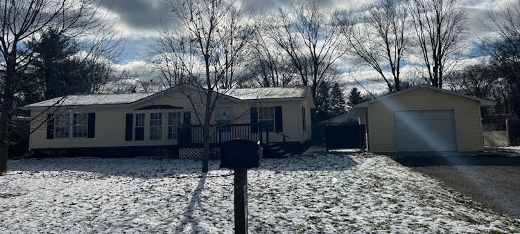 7969 Brandon Drive Parma, MI 49269, Jackson County